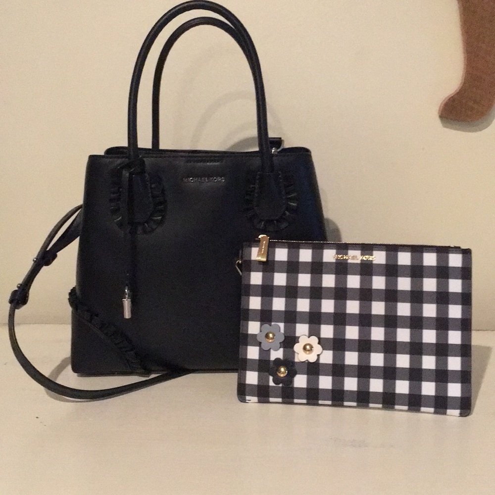 Michael Kors Navy Purse with Wristlet